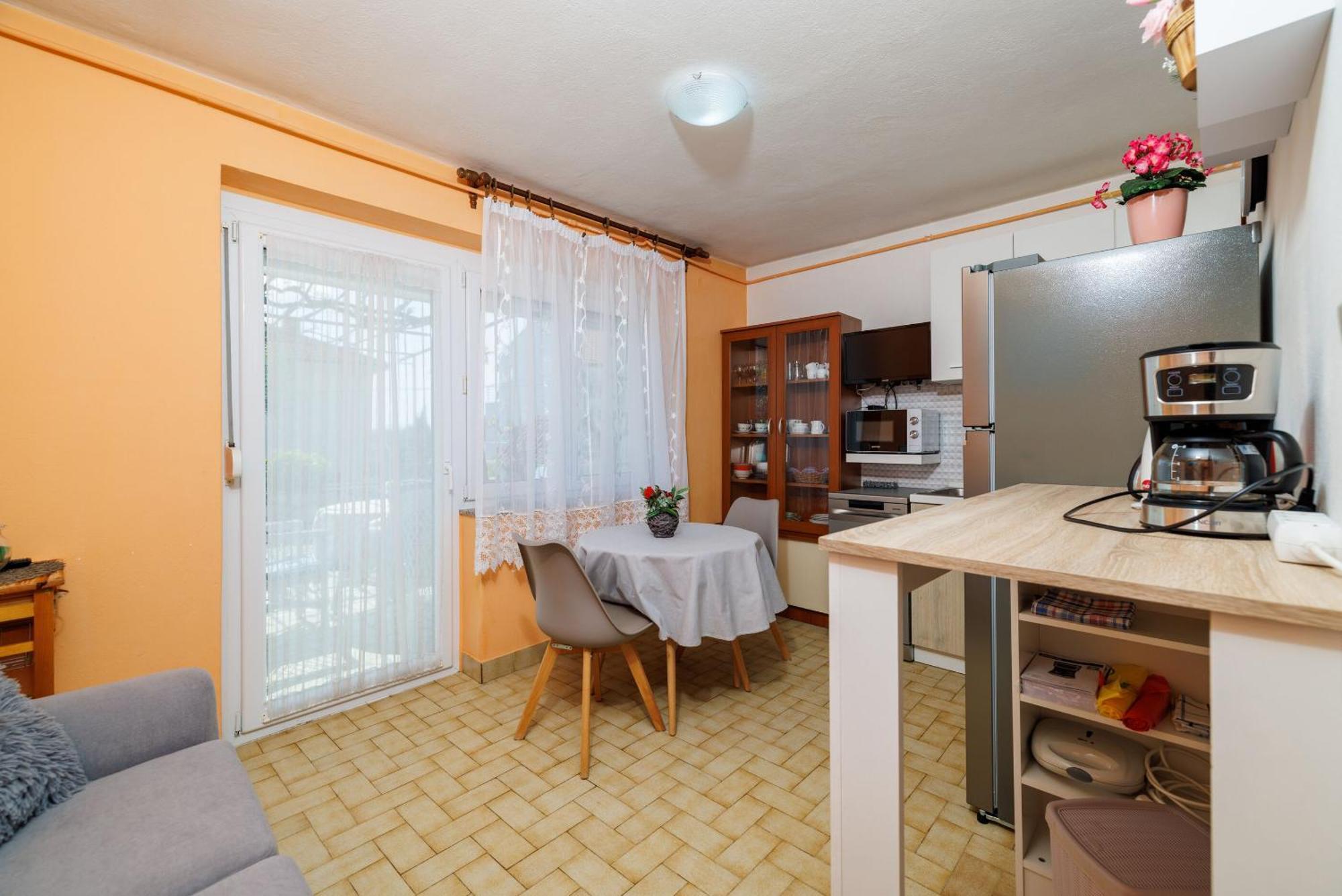 Apartments Melita ドラマリ エクステリア 写真